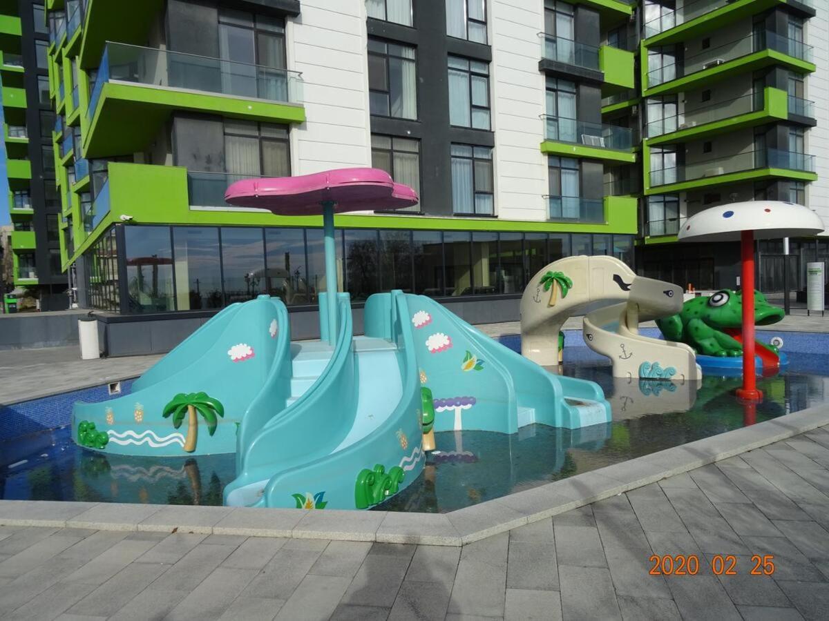 Apartament Edu Beach Resort ナボダリ エクステリア 写真
