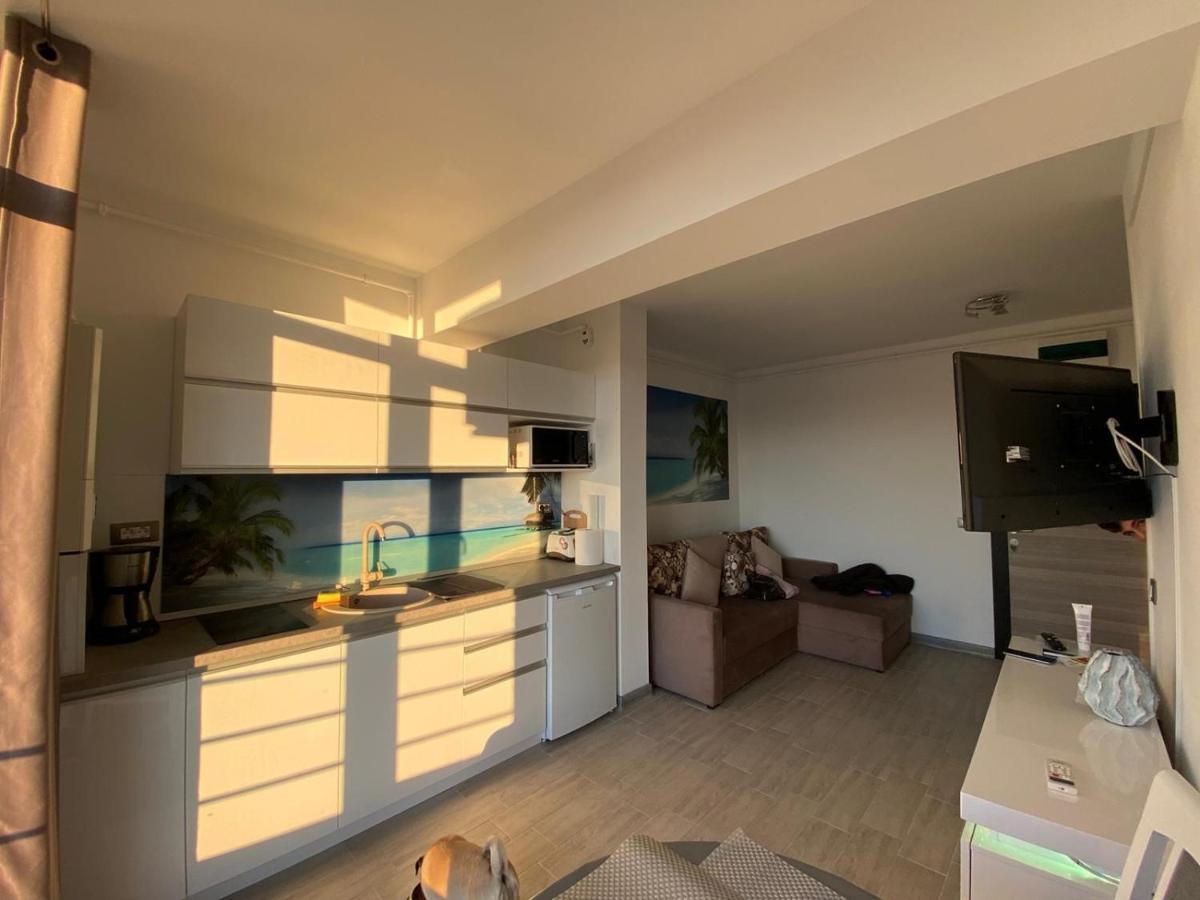 Apartament Edu Beach Resort ナボダリ エクステリア 写真